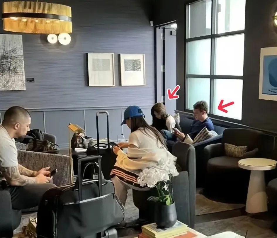 Blackpink的Lisa跟世界首富的儿子好上了