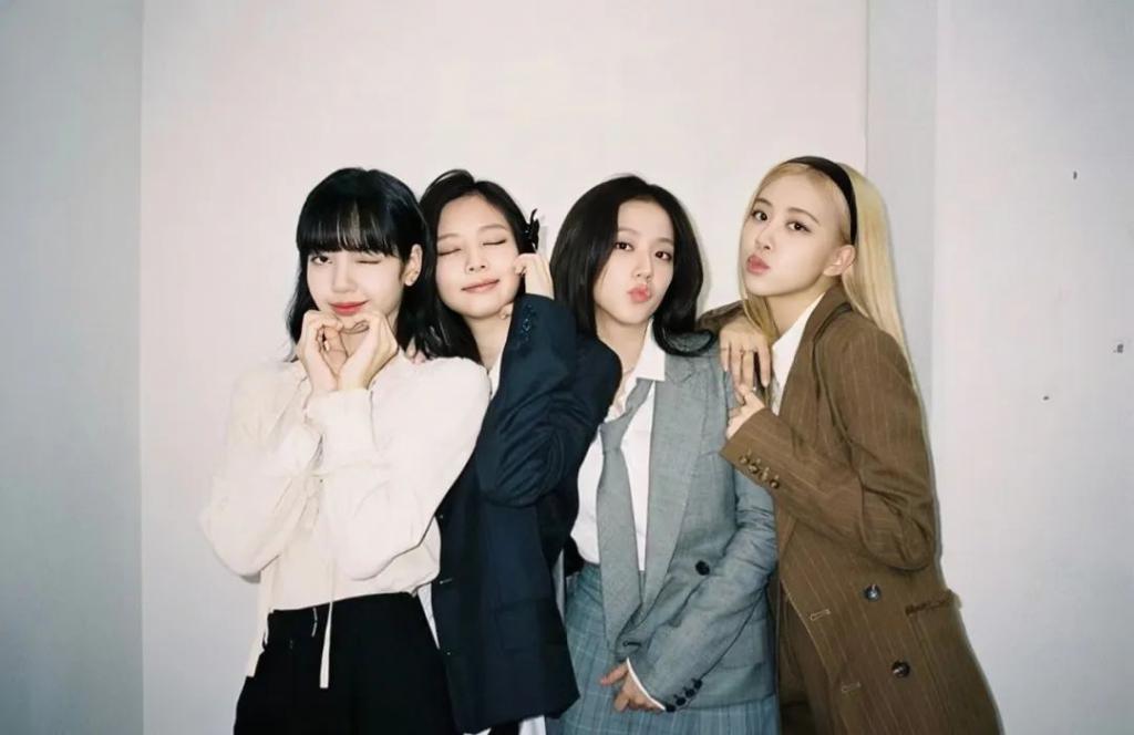 Blackpink的Lisa跟世界首富的儿子好上了