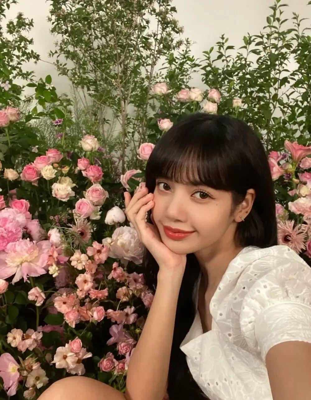 Blackpink的Lisa跟世界首富的儿子好上了