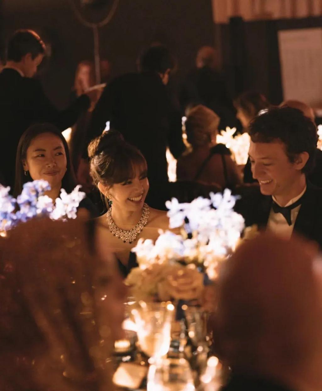 Blackpink的Lisa跟世界首富的儿子好上了