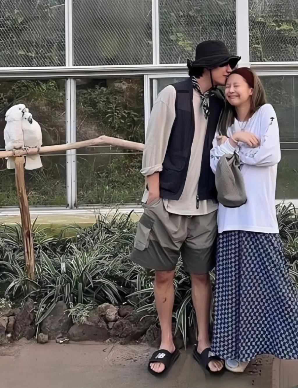 Blackpink的Lisa跟世界首富的儿子好上了