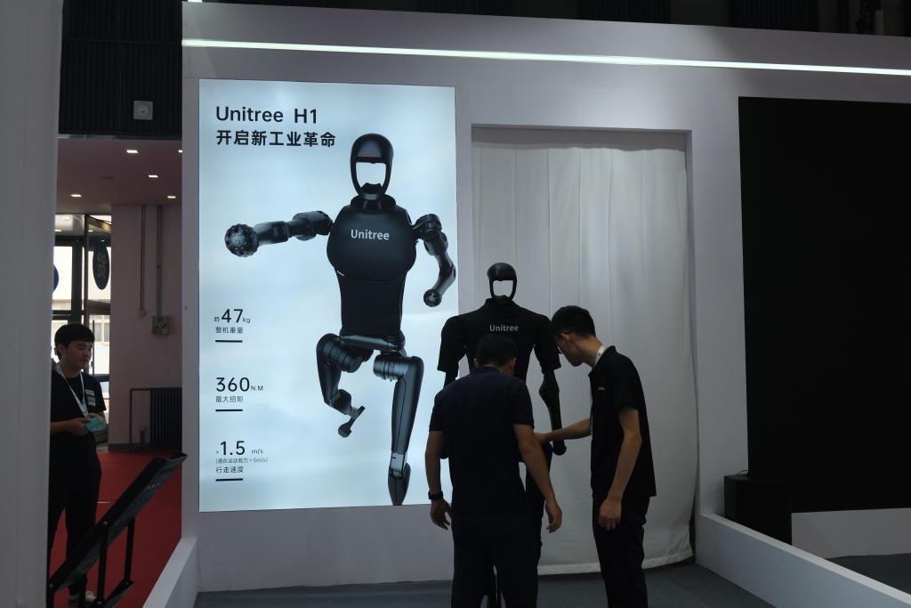 马斯克带火的人形机器人在中国发展的怎么样了