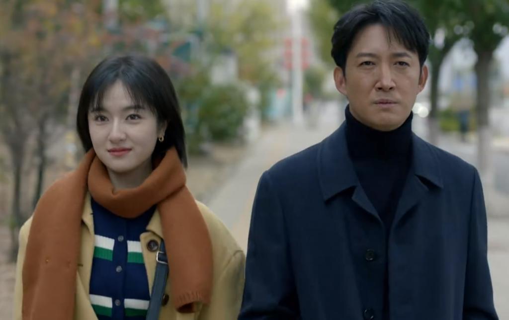 从前演父女现在演情侣,差了21岁的李兰迪和王阳,实在让人磕不动