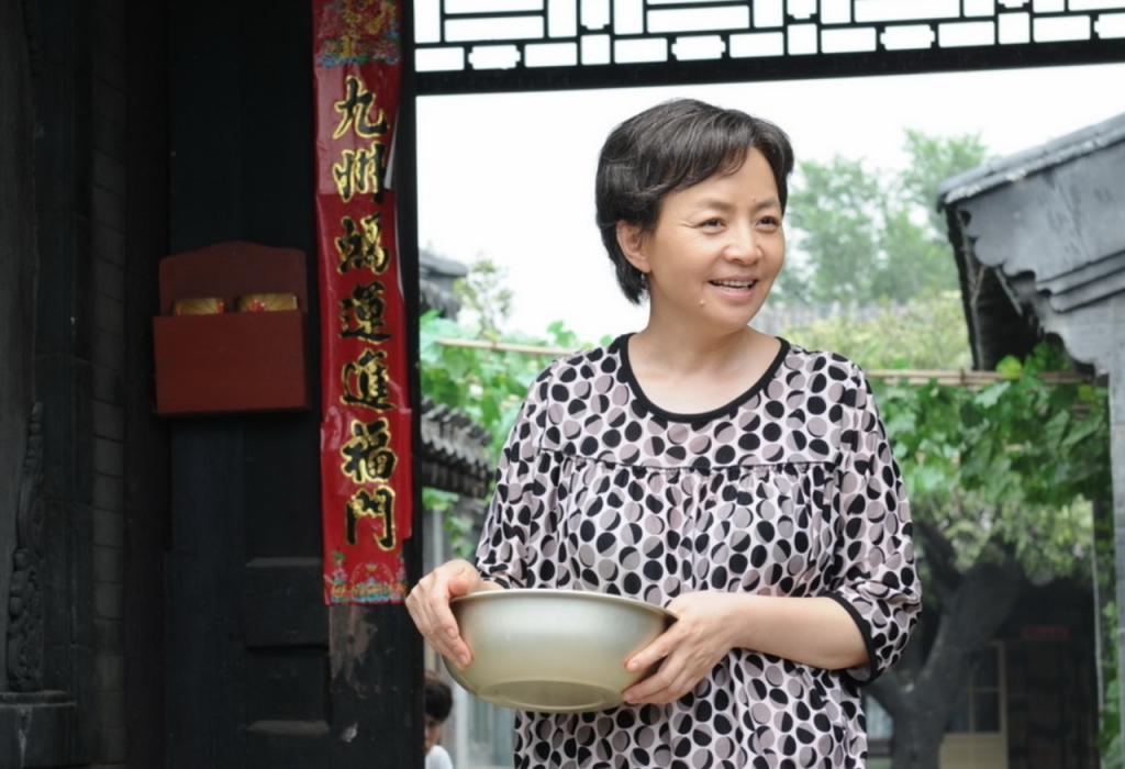 她黑历史一堆，如今翻红洗白了