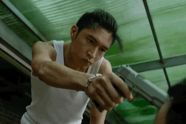 恭喜，终于轮到他红了