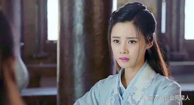 李光洁官宣二胎，细看他对二婚妻子的态度才明白郝蕾为何离开