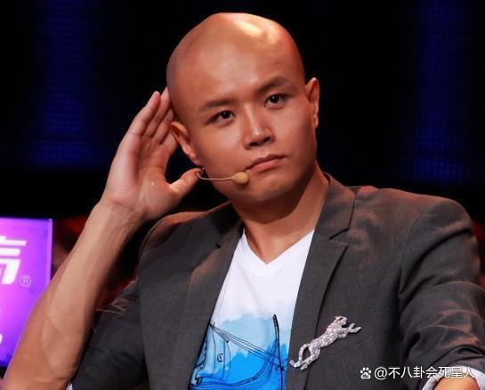 乐嘉直播痛哭，称自己8年前就被毁了，女儿被说是酒鬼女儿