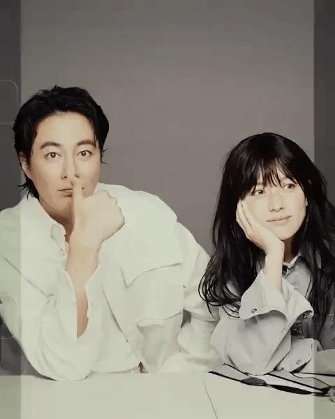 天哪……她都开始演高中生的妈了？