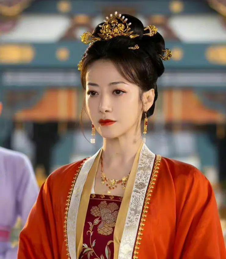 脸是假的，但感情是真的…