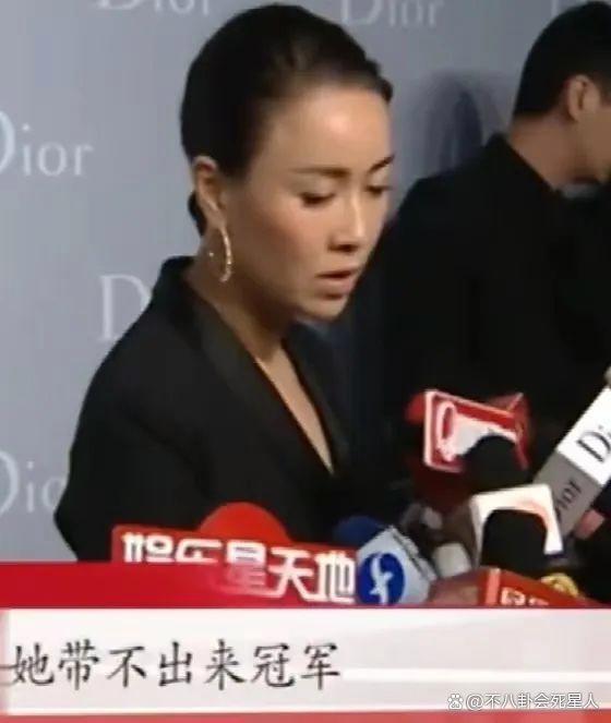 华少被说没分寸，周冬雨被批没礼貌，口无遮拦的明星们该醒了