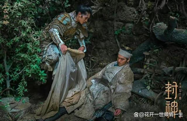 于适8月份登6本杂志！《封神》结束拍摄后仍留长发