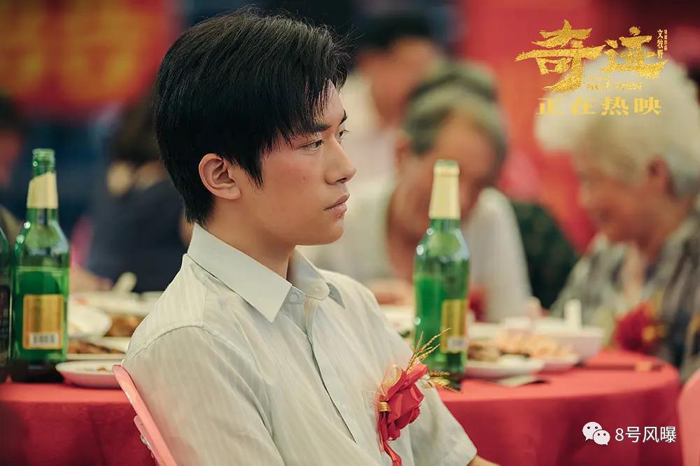 可惜，转型没成，还丢了少年感！