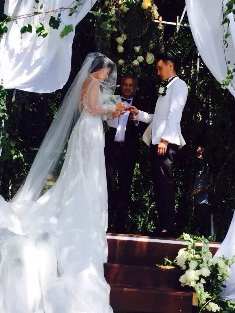 结婚八年，他们也要离了？