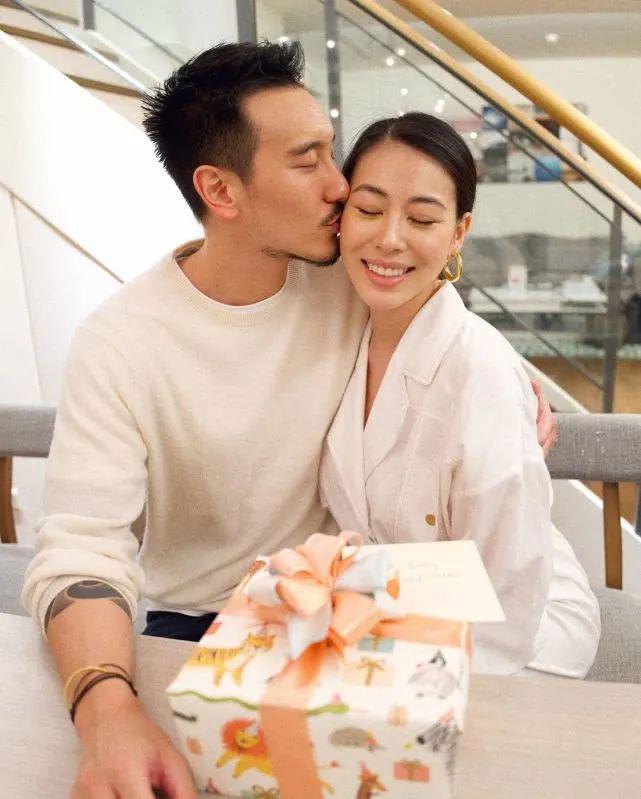 结婚八年，他们也要离了？