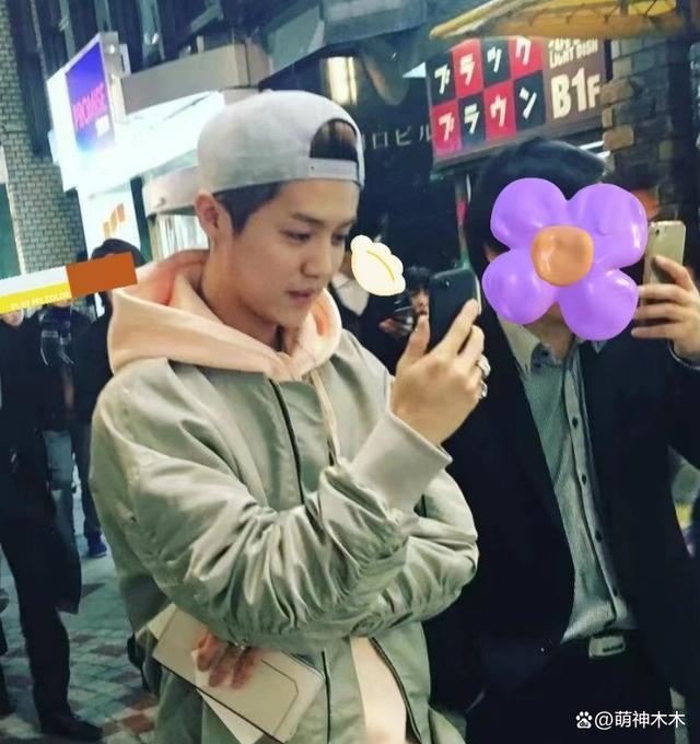 鹿晗关晓彤遭质疑！频繁去日本游玩，为当地旅游做宣传被骂翻