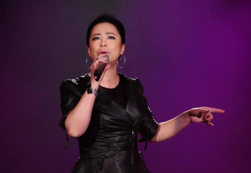 亚洲第一女声，55岁美成35岁