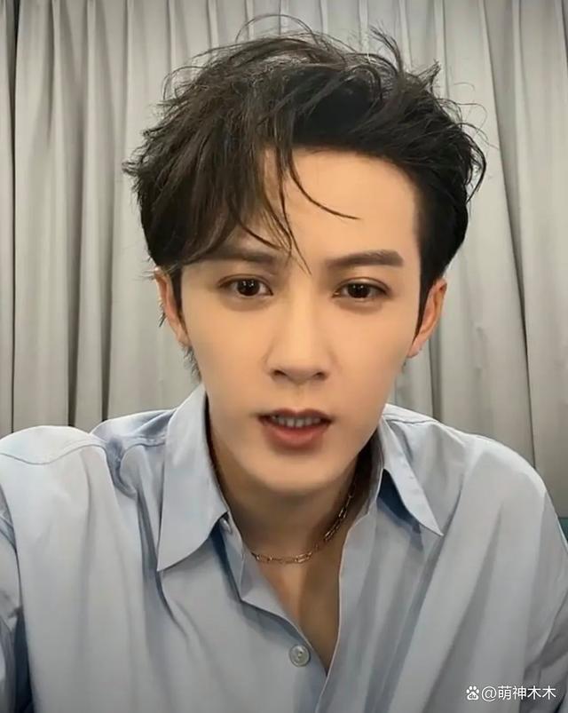《长相思》主角暗斗？檀健次关直播回放，疑不堪杨紫粉丝攻击