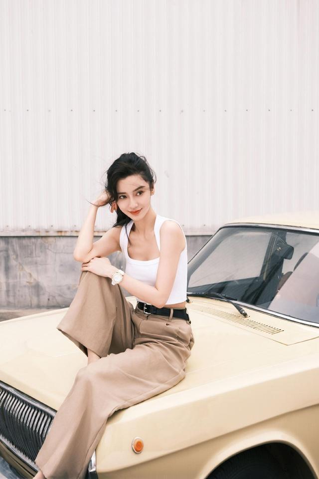 Angelababy璀璨星光大片 又美又飒优雅迷人