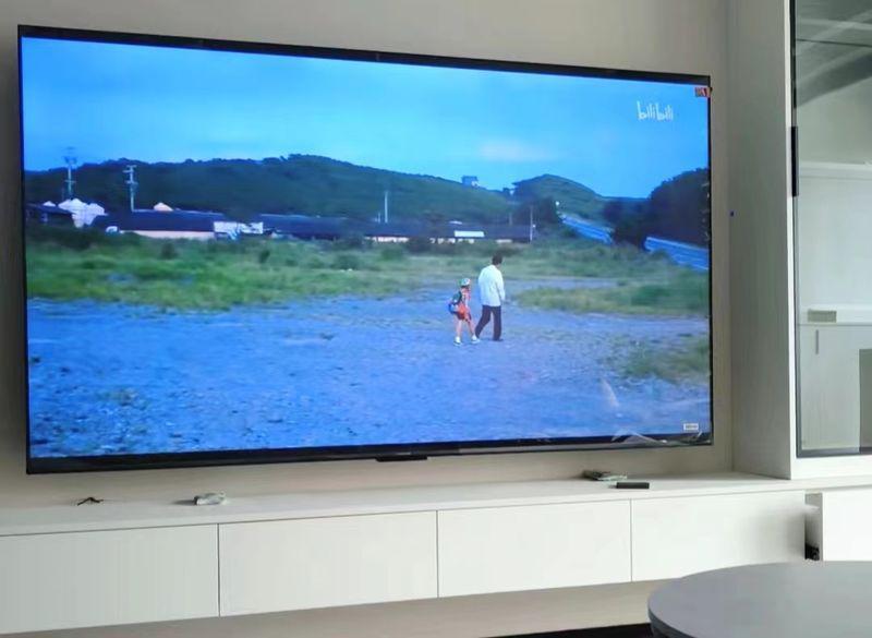 年轻人都不看电视了，为什么电视反而越卖越大？