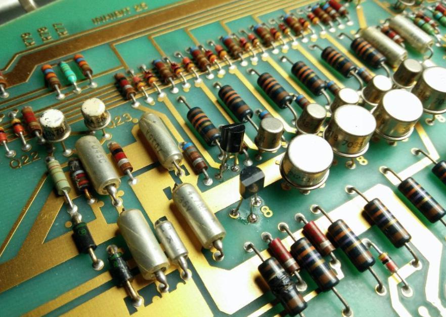 乔布斯老东家，差点搞垮游戏行业