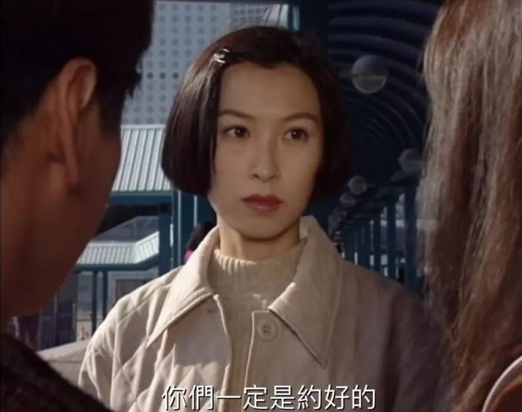 她结了个婚，被骂死了。