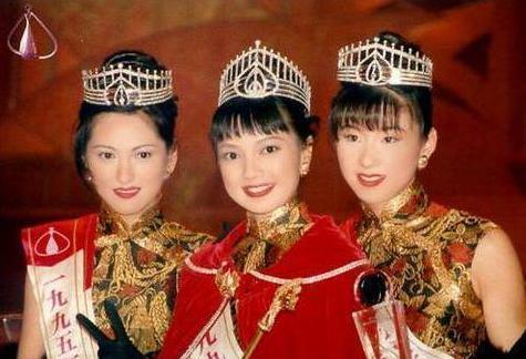 她结了个婚，被骂死了。