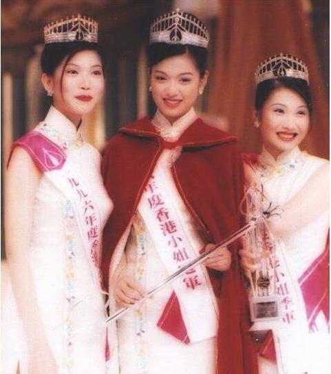 她结了个婚，被骂死了。