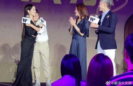 萧亚轩自曝不生小孩原因：弟妹已经帮自己生完了