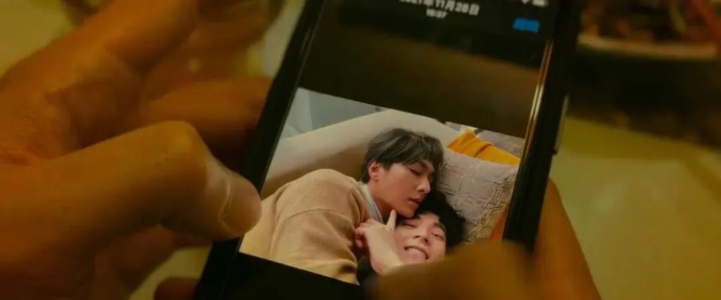 许光汉的屁股击败刘昊然，“灵肉齐飞”男菩萨回来了