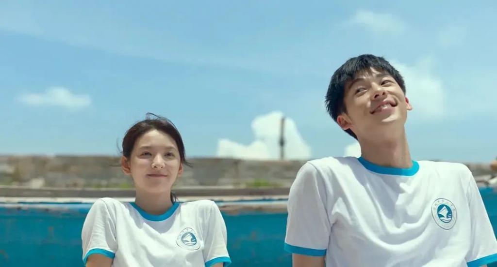 许光汉的屁股击败刘昊然，“灵肉齐飞”男菩萨回来了