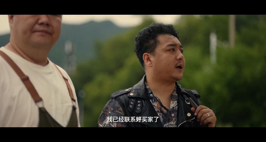 闭嘴，别再骂她低俗