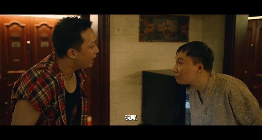 闭嘴，别再骂她低俗