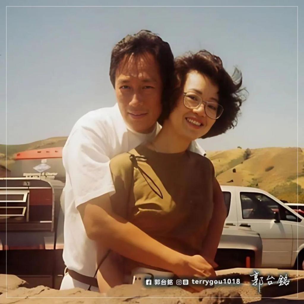 那位曾在费翔身边的舞者，稳坐富士康老板娘竟也15年了…