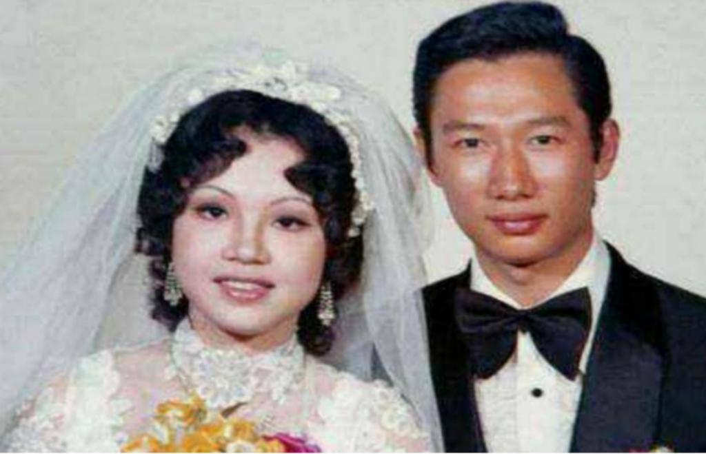 那位曾在费翔身边的舞者，稳坐富士康老板娘竟也15年了…