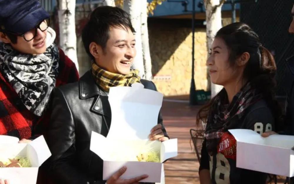 重度洁癖，“独居老人”，47岁的李维嘉活得开心吗？