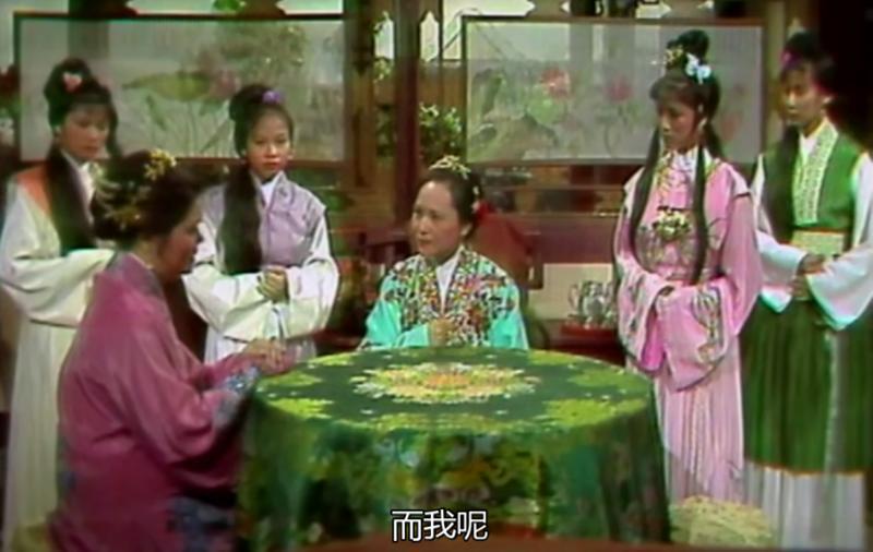 新林黛玉惹争议，几人能撑起气质？有人能锄两亩地，有人从书中走出