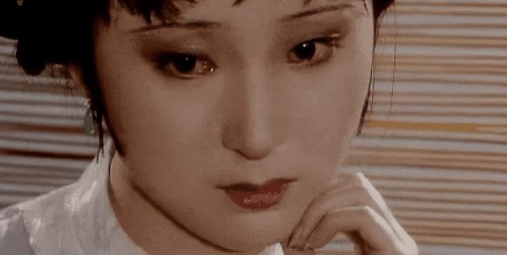 新林黛玉惹争议，几人能撑起气质？有人能锄两亩地，有人从书中走出