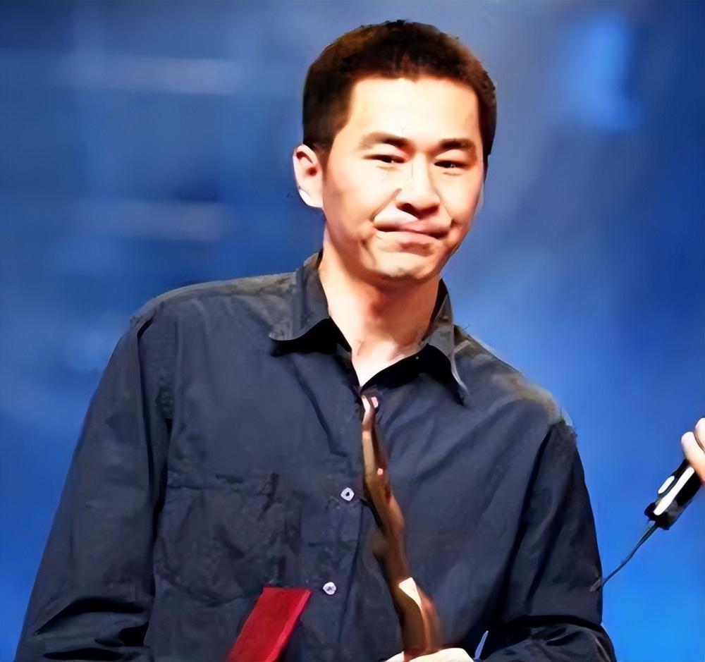 51岁吴越怒撕造谣者：颠覆人淡如菊，如何活成清醒的大女主？