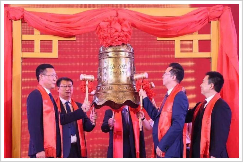 6年300亿，他把面膜卖成了暴利品