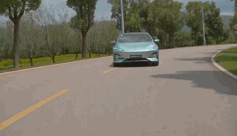 加量还降价？14.59万！全新升级后的深蓝SL03太香了！