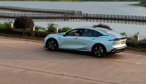 加量还降价？14.59万！全新升级后的深蓝SL03太香了！