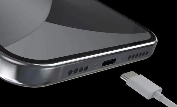 苹果刀法精准， 买 iPhone 15 的朋友注意这点