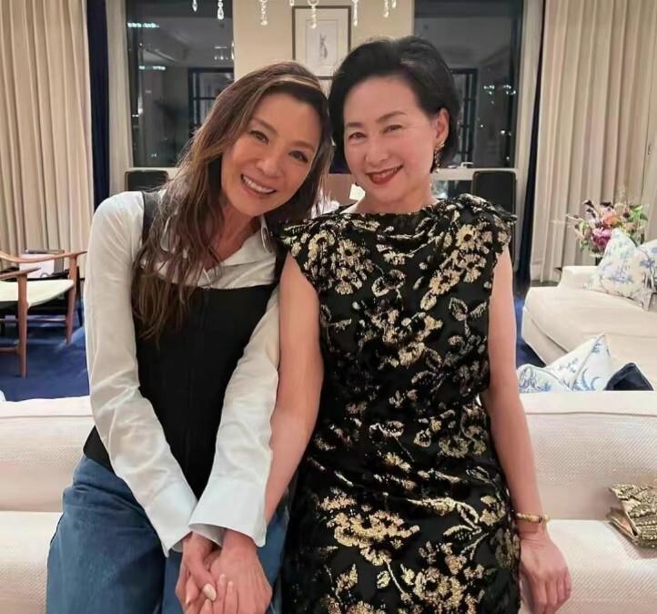 黄晓明豪宅引热议，细扒离婚后资产，这身家和人脉，绝对能更上一层楼