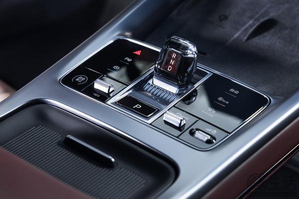 比亚迪海豹DM-i在成都车展开启预售 8月内上市