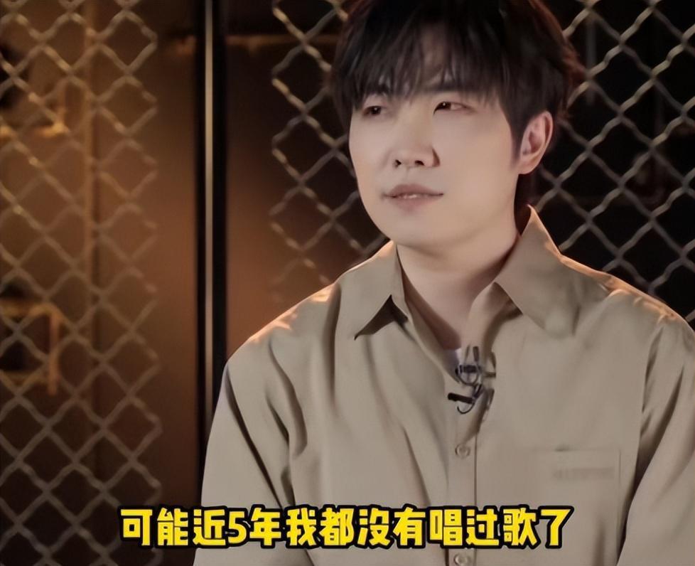 ​被萧敬腾批评老旧，转幕后捧红近百人，“非主流”徐良杀回来了