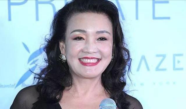 叫板杨幂的刘恺威父亲刘丹，是在复刻叫板大s的汪小菲母亲张兰吗？