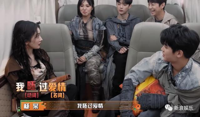 她亲手杀死了“恋爱脑”？