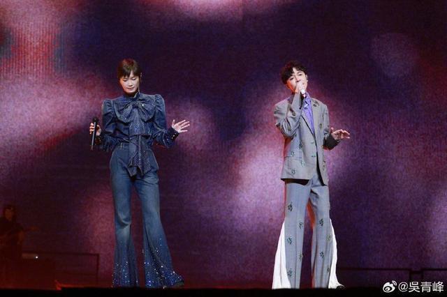 吴青峰晒与李宇春合照 发长文讲述当演唱会嘉宾感受