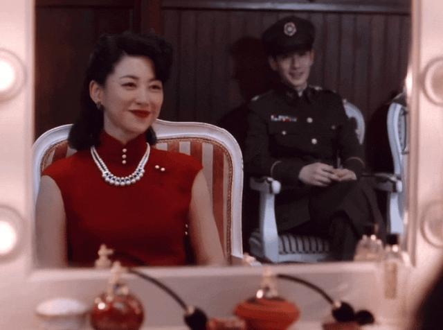 没非过也没丑过，朱珠的美貌和品位太能打了