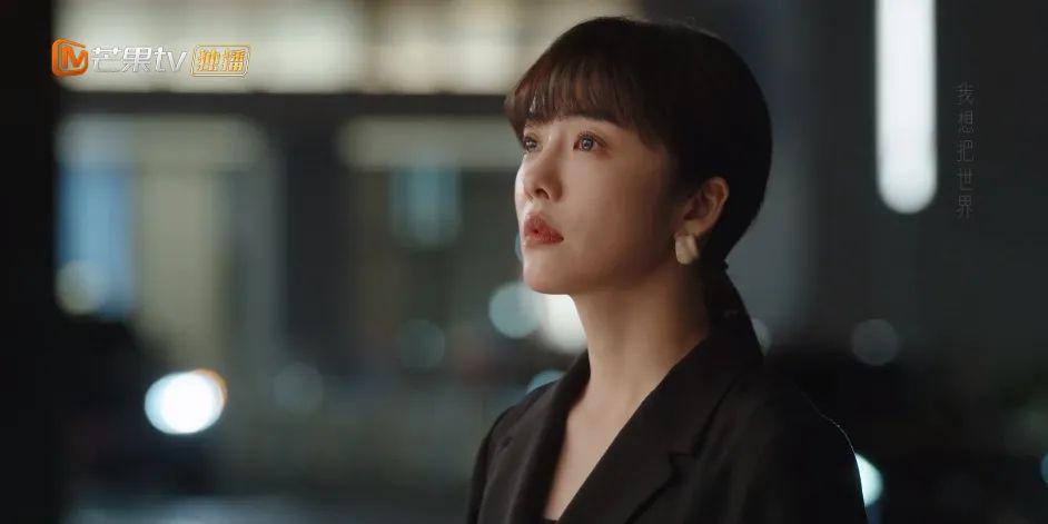 腔调，是都市女人给自己画的饼